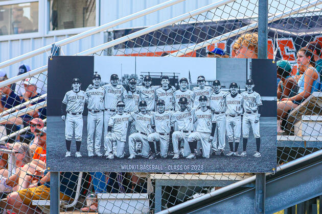 Senior Signs for Baseball